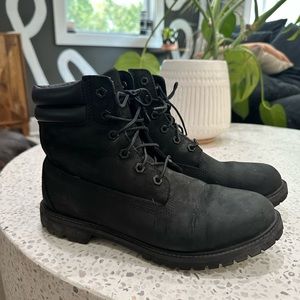 All Black Timberland Boots